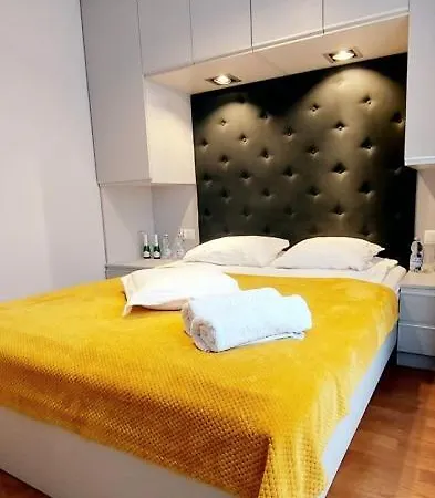 Apartament Miodowy Apartament+balkon+hustawka+garaz, Faktura Rzeszów