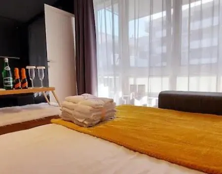 Apartament Miodowy Apartament+balkon+hustawka+garaz, Faktura